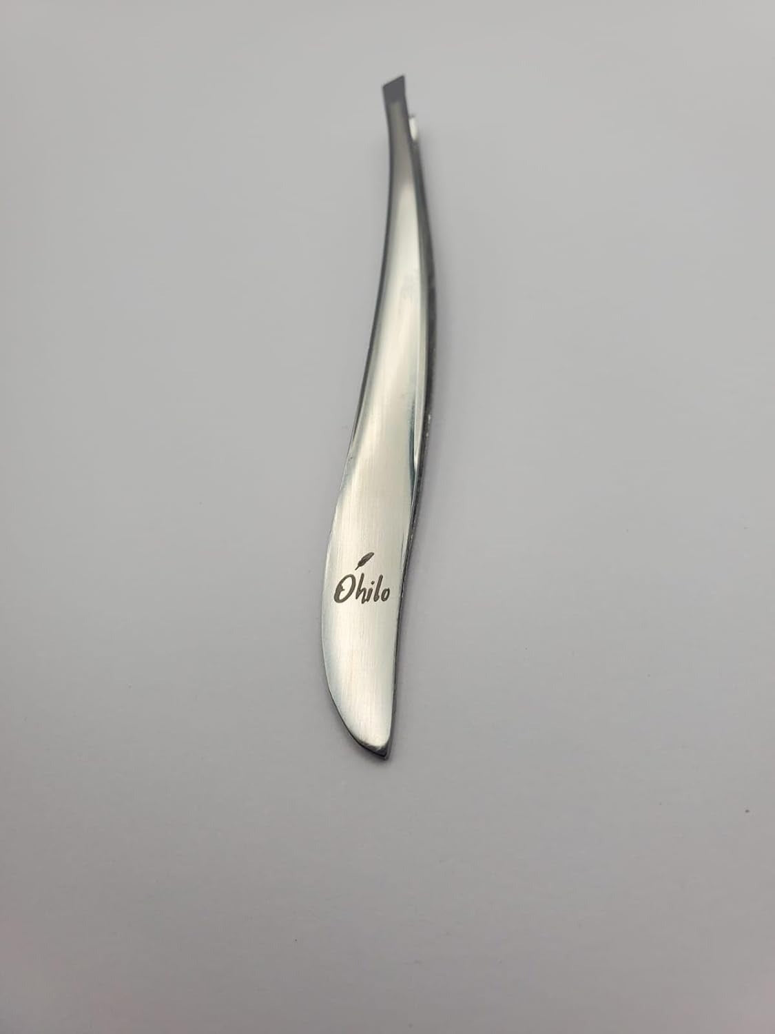 ÓHILO Manicure Set for Women Stainless Steel 21 Pcs including 8 Pusher, 2 Cuticle Nipper, 2 Nail Files, 1 Nail Cutter, 1 Eyebrow Hair Clip, 1 Pedicure Knife & 6 Ear Wax Removers